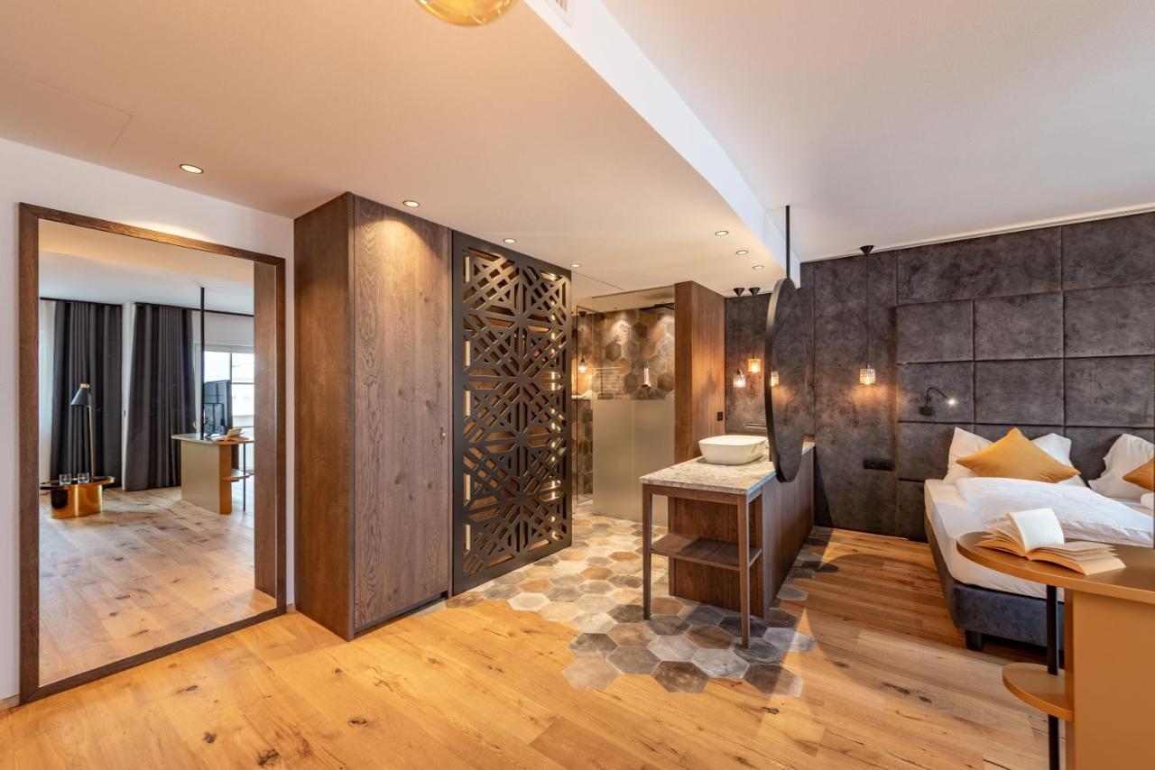 Hotel Goldene Traube 4*